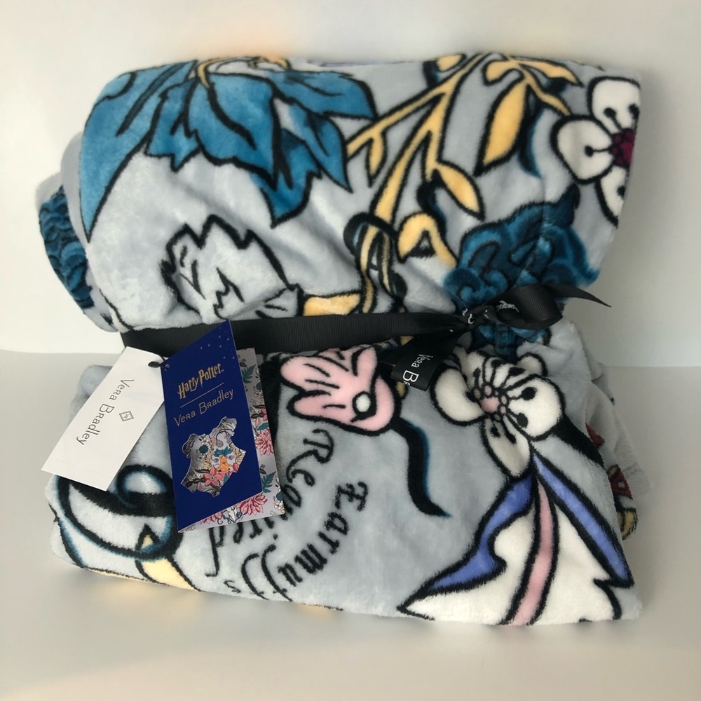 Vera Bradley Harry Potter Herbology Plush Throw Blanket 80” x 50” New